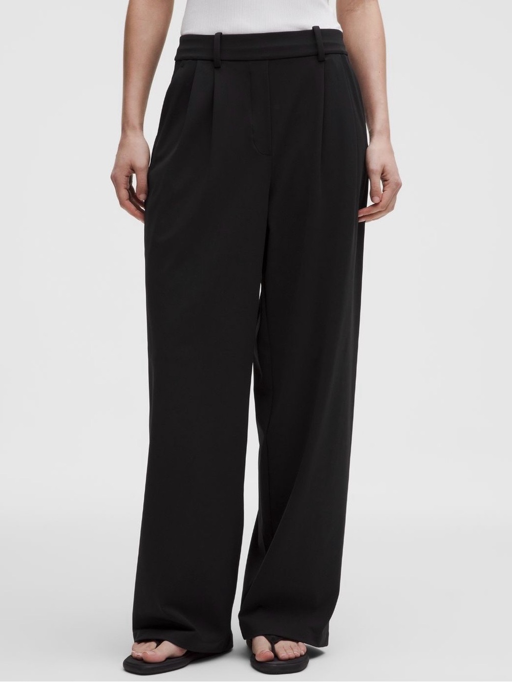 Lululemon Daydrift High Rise Trouser Wide-Leg pants, Short (29,5’’)